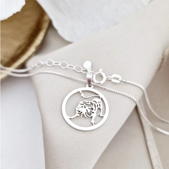 Lantisor zodia ta in armonie - Pandantiv disc cu simbol Leu - Argint 925