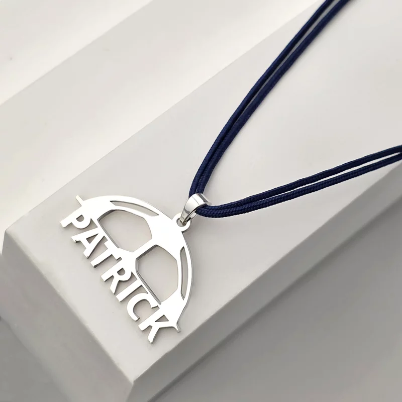 Pandantiv jumatate de minge de fotbal - cu nume decupat - Argint 925 - Snur colorat picture - 2