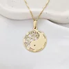 Lantisor cu Pandantiv Rotund Copacul Vietii Yin & Yang din Argint 925 Placat cu Aur de 18K - Decorat cu Smarald si Personalizabil cu 8 Nume