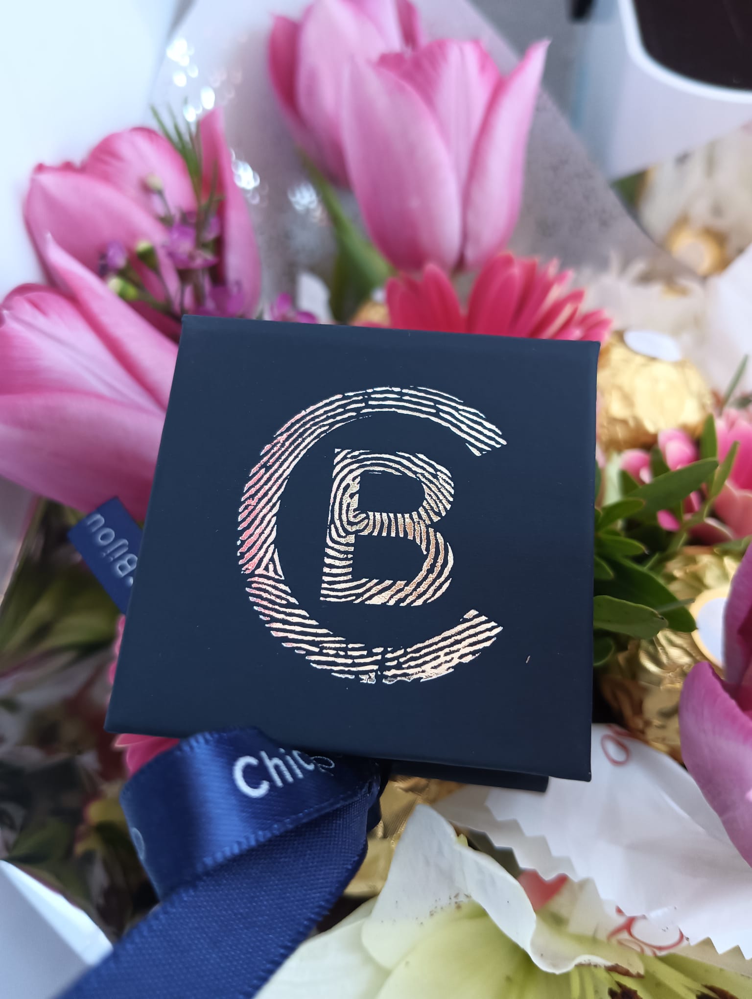 Recenzie Cercei personalizati - Galop de cal - Argint 925 placat cu Aur Roz 18K - Inchidere cu surub -  M. C.