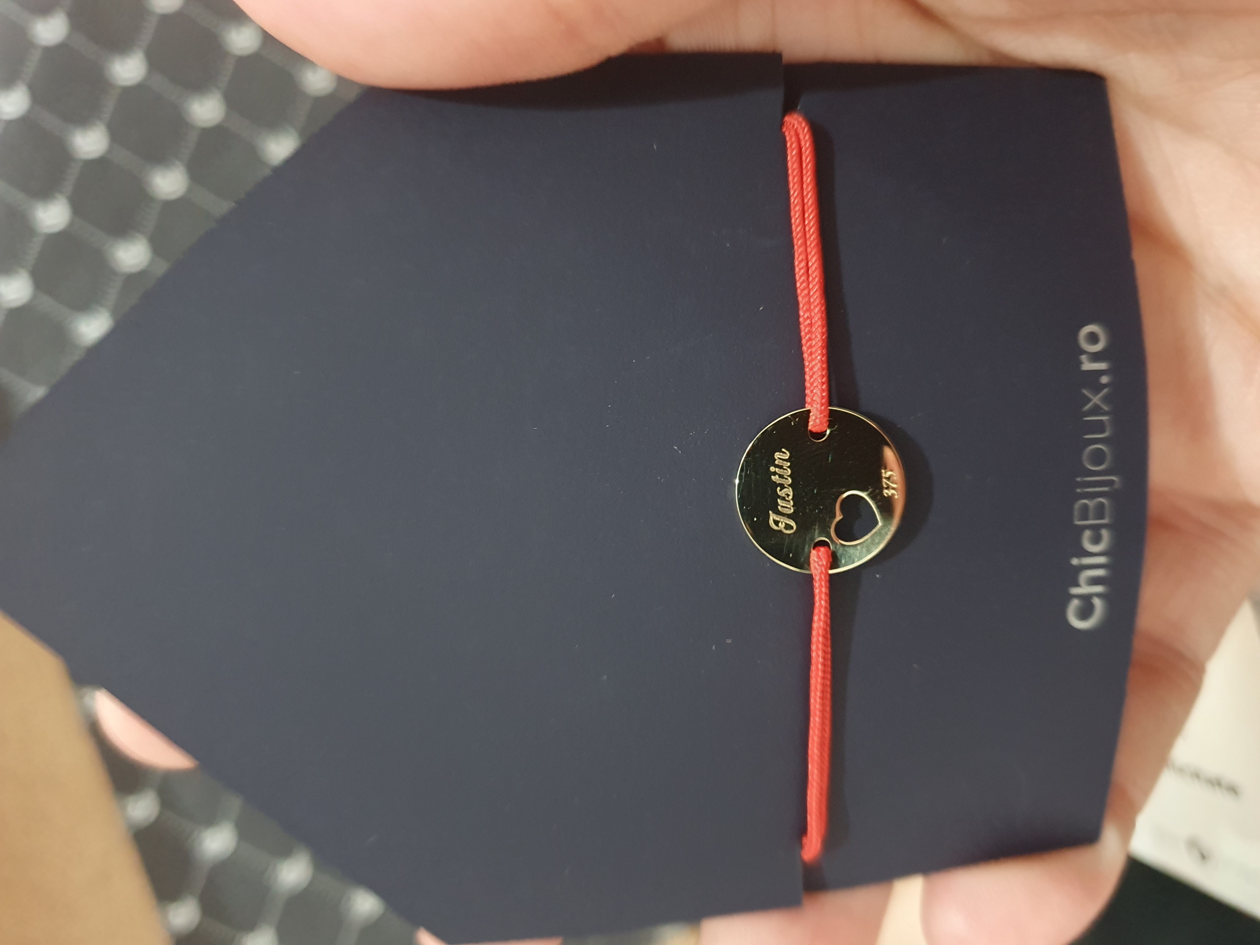 Recenzie Bratara personalizata - Te iubesc - banut cu inima decupata - Aur Galben 9K - 12 mm diametru - snur reglabil - Mihaela D.