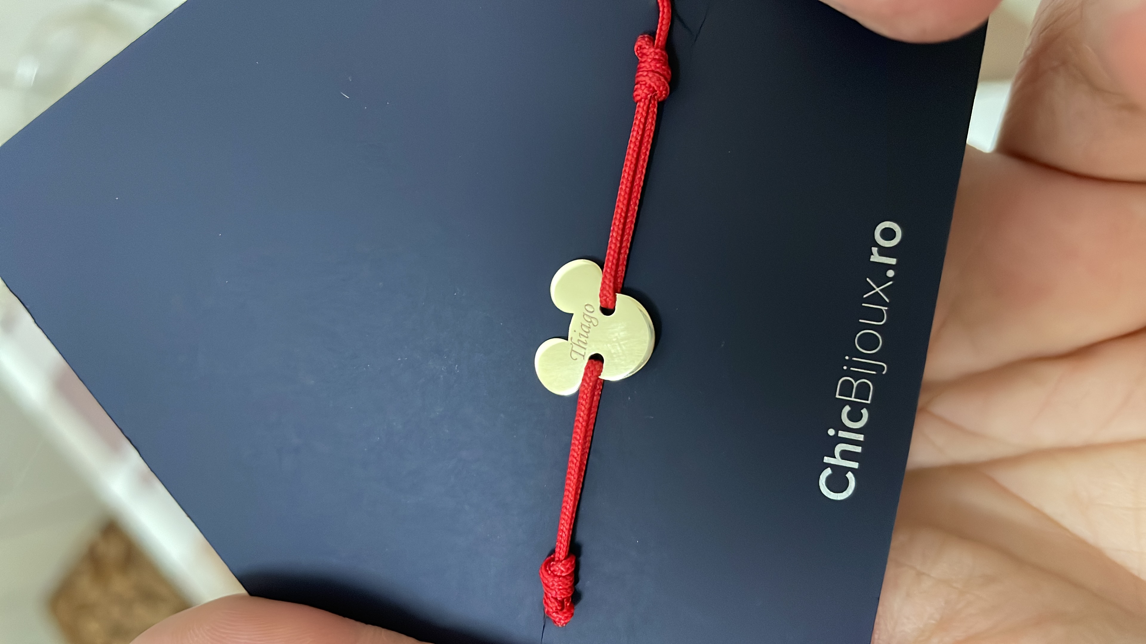 Recenzie Bratara personalizata cu nume - Forma Soricel - Aur Galben 9K - snur reglabil - Andreea I.