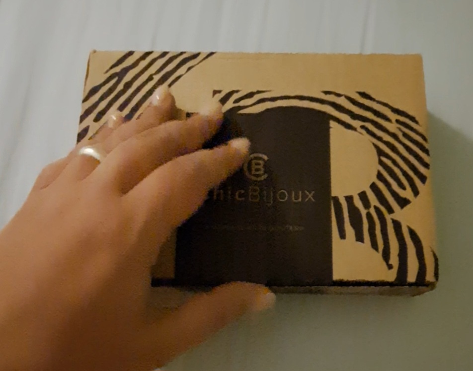 Recenzie Plasuta de cadou Chic Bijoux - GRATUIT - Ioana-Alexandra B.
