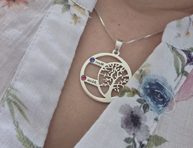Recenzie Lantisor Copacul Vietii ARMONIE - Personalizat cu 2 Nume si Cristale Swarovski - Argint 925 - Alexandra Olaru