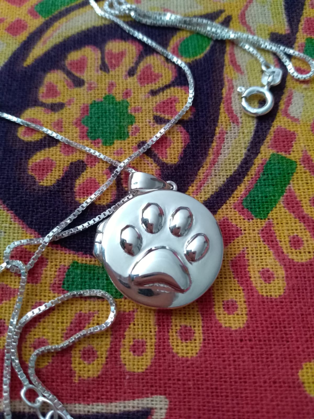Recenzie Medalion Labuta iubita - Locket cu poze in interior - Argint 925 - Lenke B.