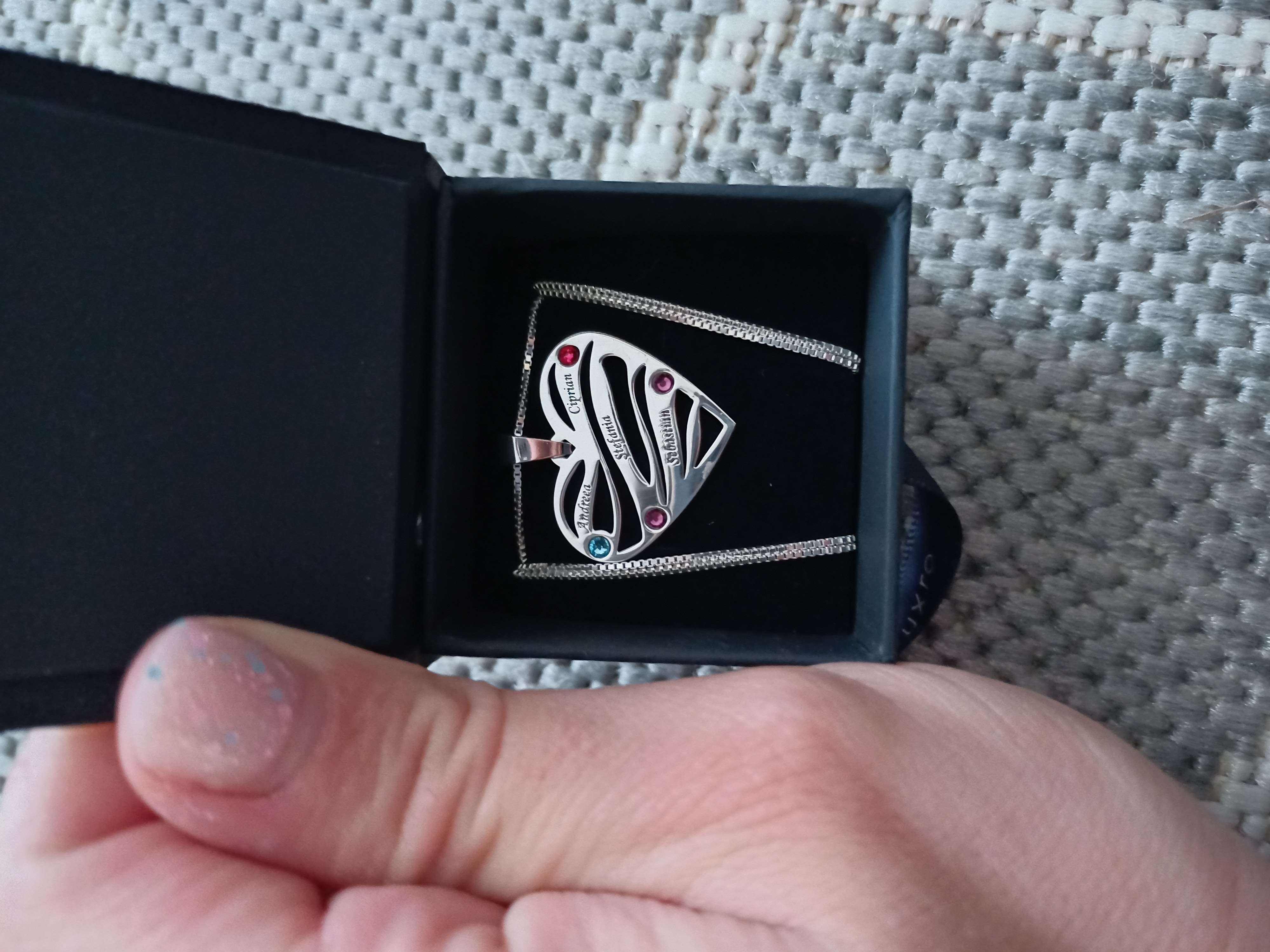 Recenzie Lantisor Valuri de Iubire - 4 nume si cristale Swarovski - Argint 925 - Maria A. C.