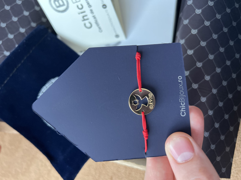 Recenzie Bratara personalizata - Banut 15 mm - Inger pazitor decupat cu aripi deschise - Argint 925 placat cu Aur Galben 18K - Snur reglabil - Maria Miculaiciuc