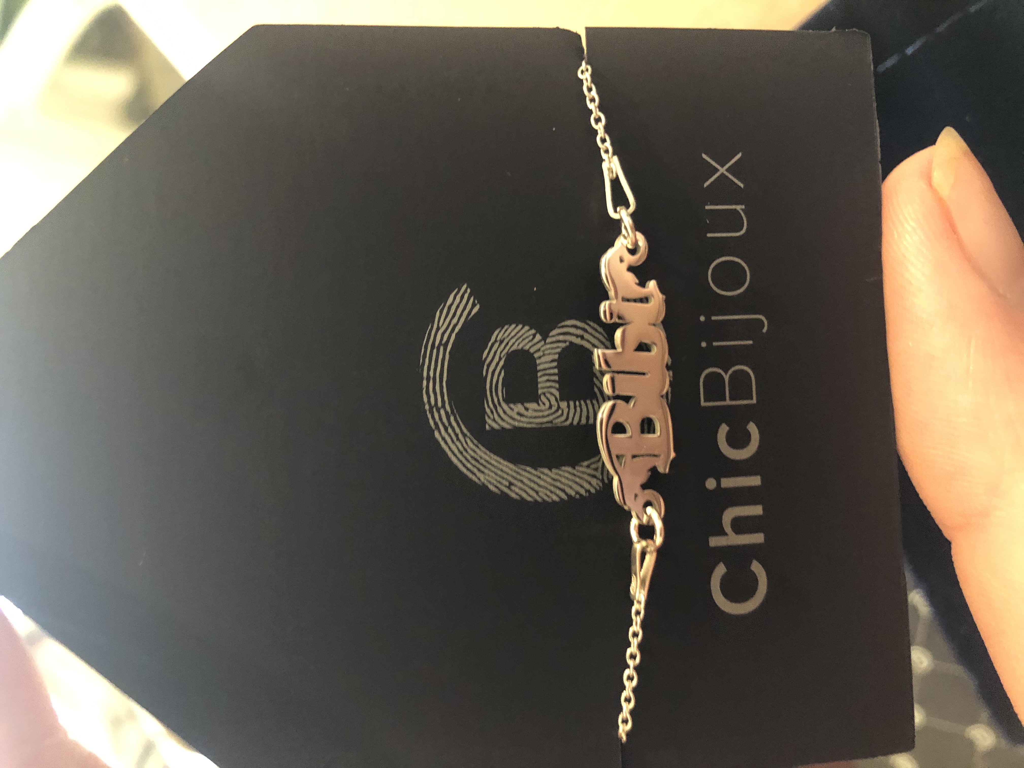 Recenzie Bratara personalizata cu nume si lantisor - Argint 925 - Andreea G.