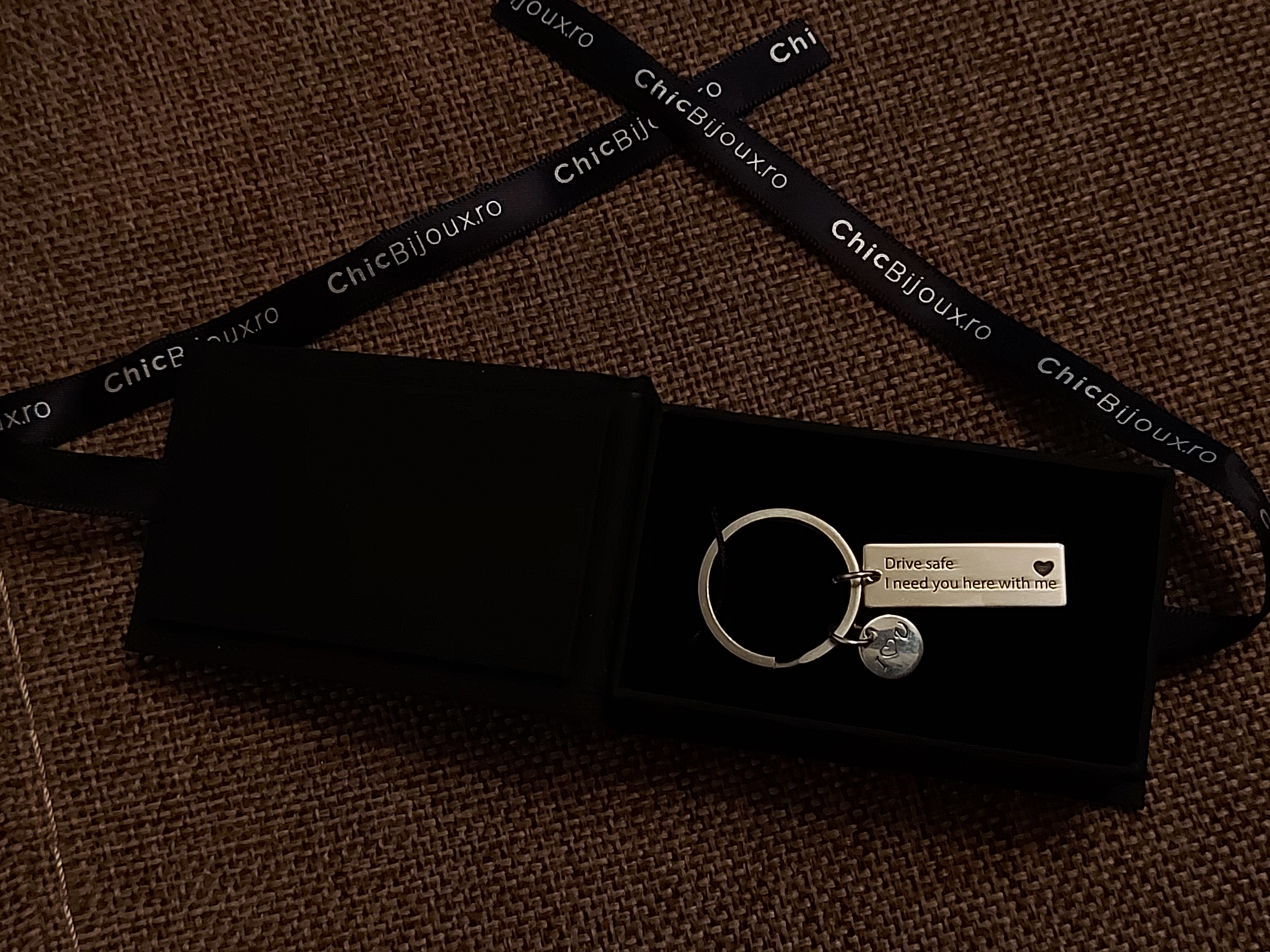 Recenzie Breloc personalizat - Placuta si banut  - Argint 925 - inel otel inoxidabil - Ana N.