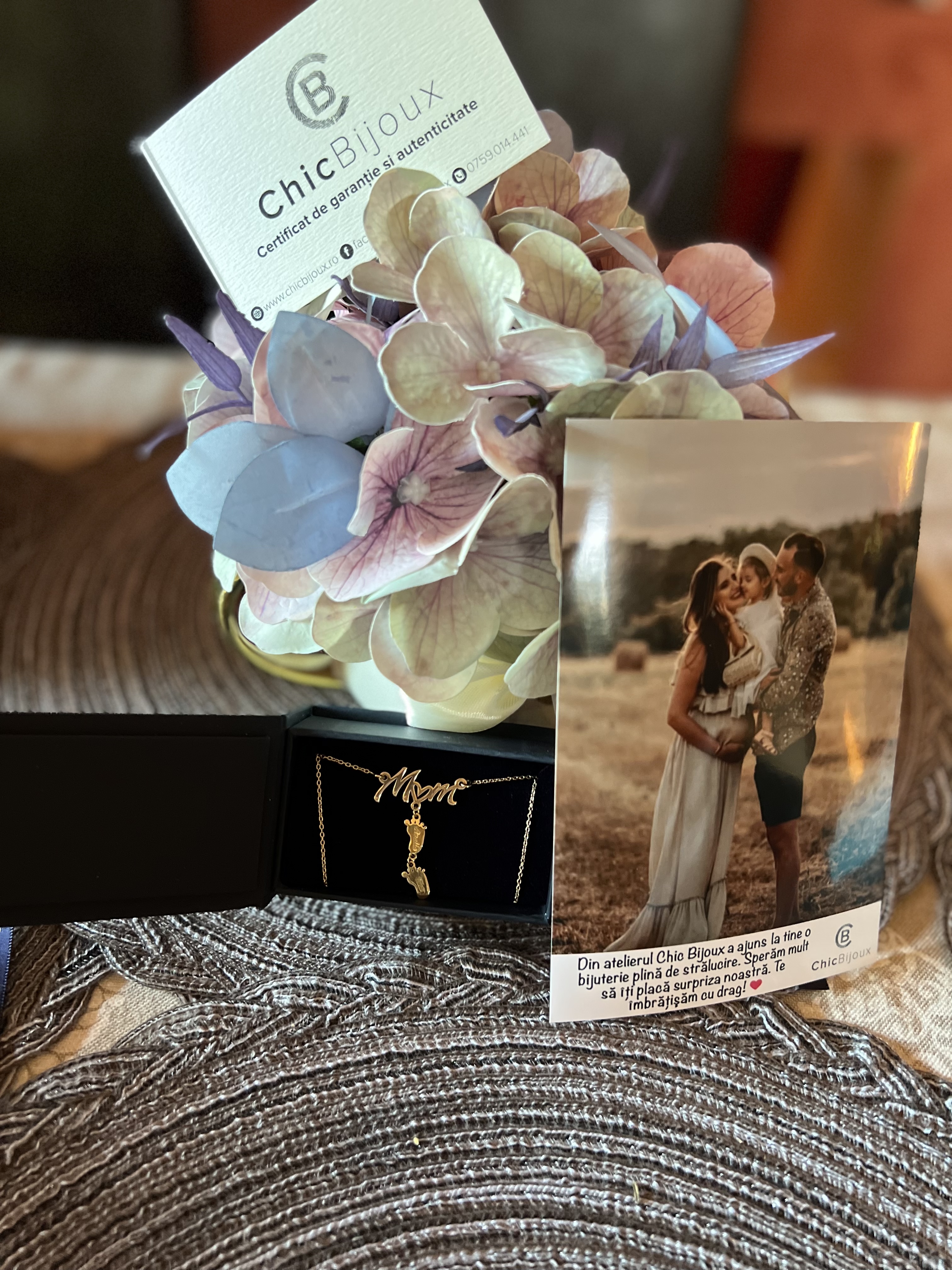 Recenzie Felicitare Chic Bijoux cu personalitate - Poza si Mesaj personalizat - Alexandra S.