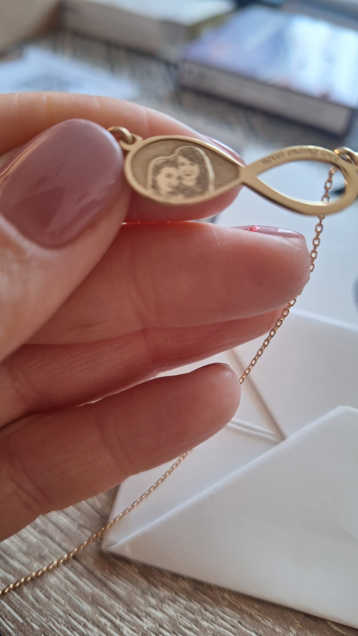 Recenzie Felicitare Chic Bijoux cu personalitate - Poza si Mesaj personalizat - Anca C.