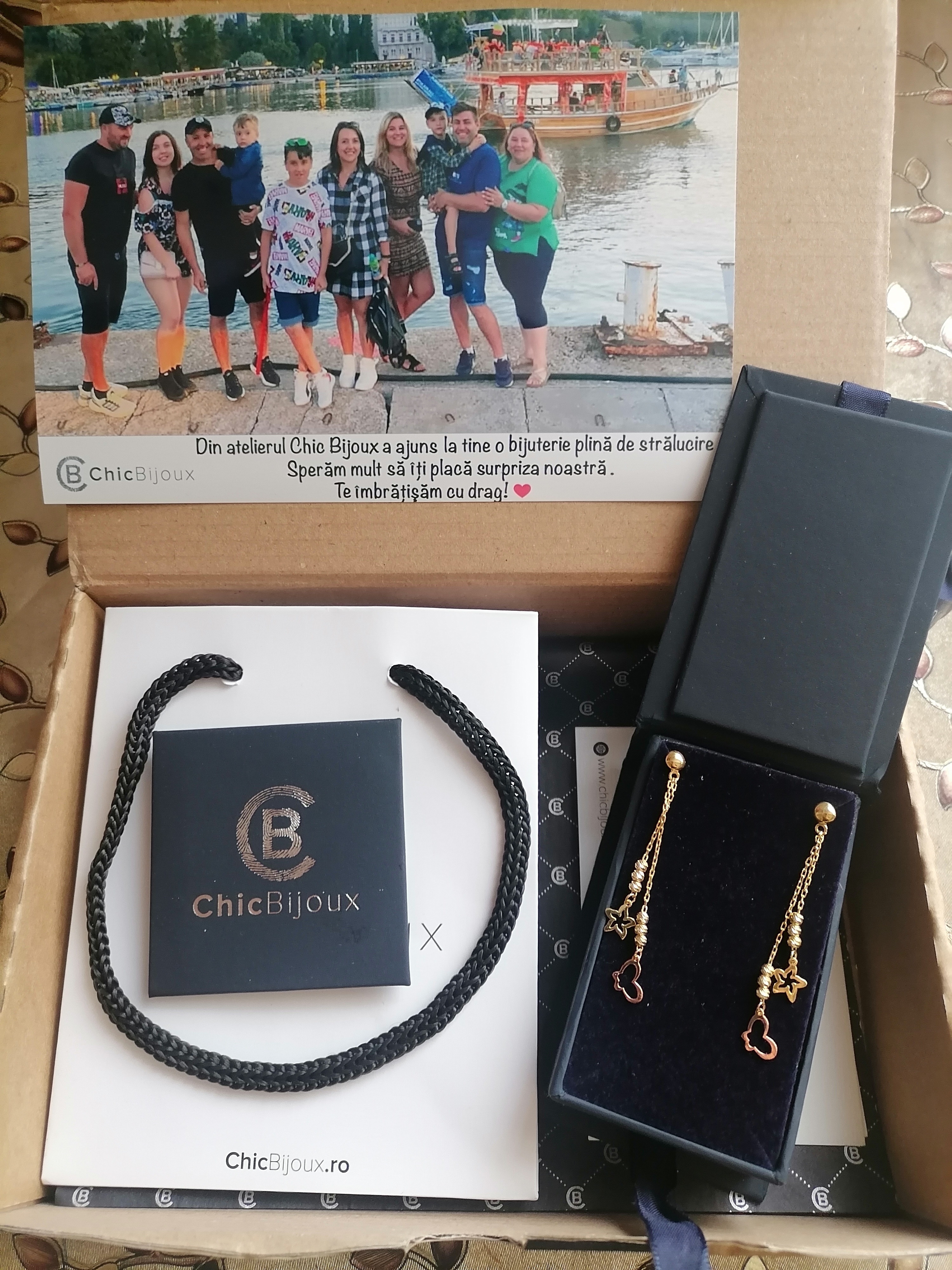Recenzie Felicitare Chic Bijoux cu personalitate - Poza si Mesaj personalizat - Andreea-Teodora R.