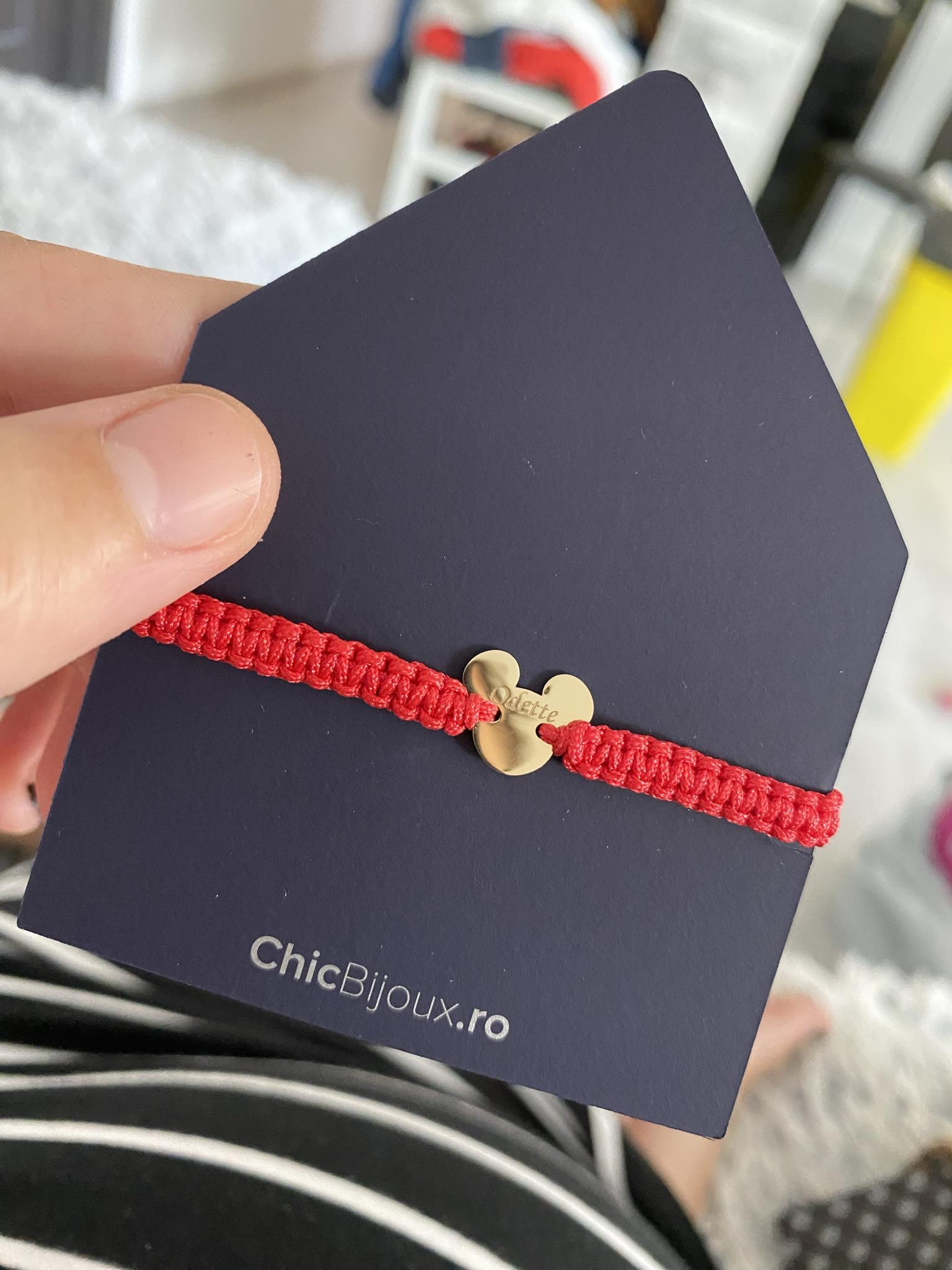 Recenzie Bratara personalizata cu nume - Forma Soricel - Aur Galben 14K - snur reglabil - Timea O.