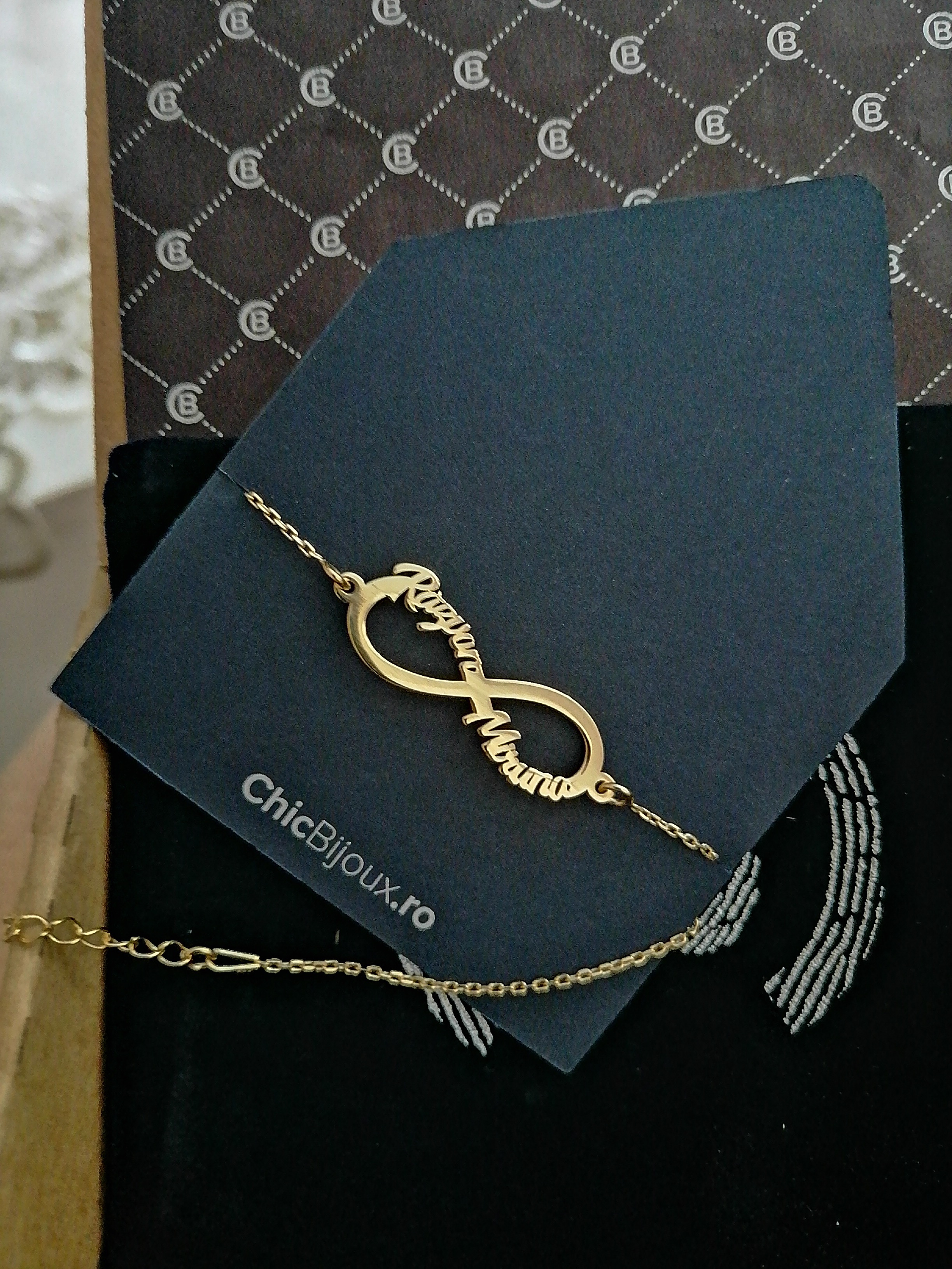 Recenzie Bratara personalizata - Infinit cu 2 nume decupate - cu lantisor - Argint 925 - Corina A.