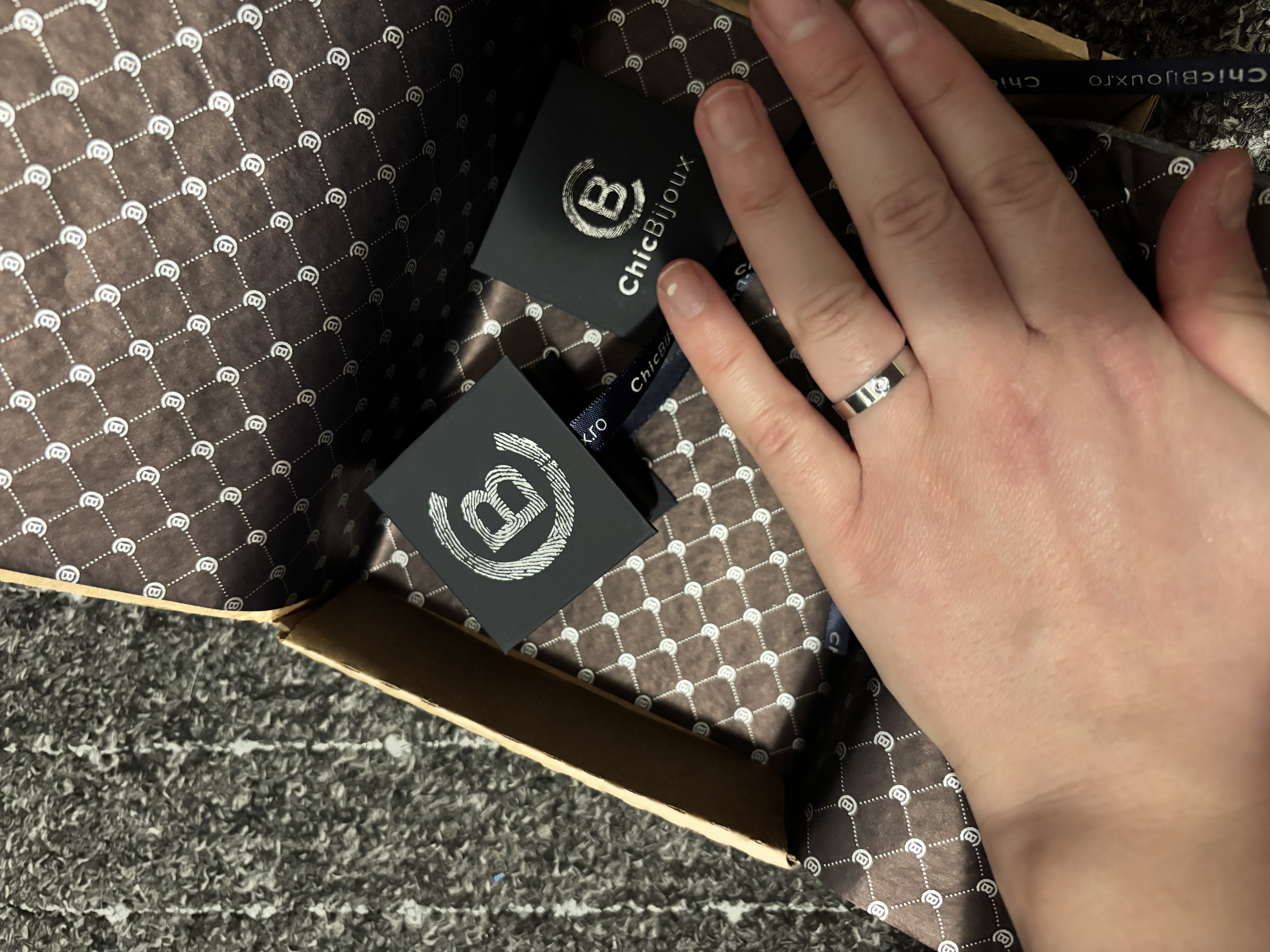 Recenzie Inel fix - Personalizat cu nume si cristal Swarovski -  Argint 925 - Chiriac M.