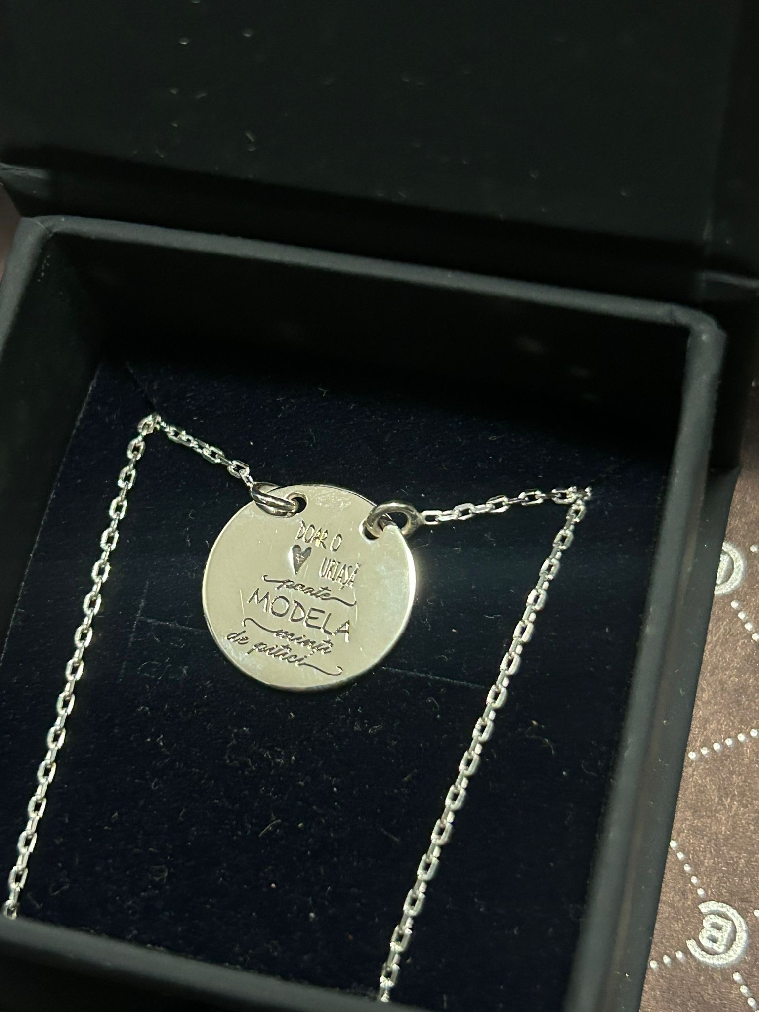 Recenzie Lantisor personalizat - Pandnativ banut 15 mm - Educatoare/Invatatoare - Argint 925 - Victoria N.