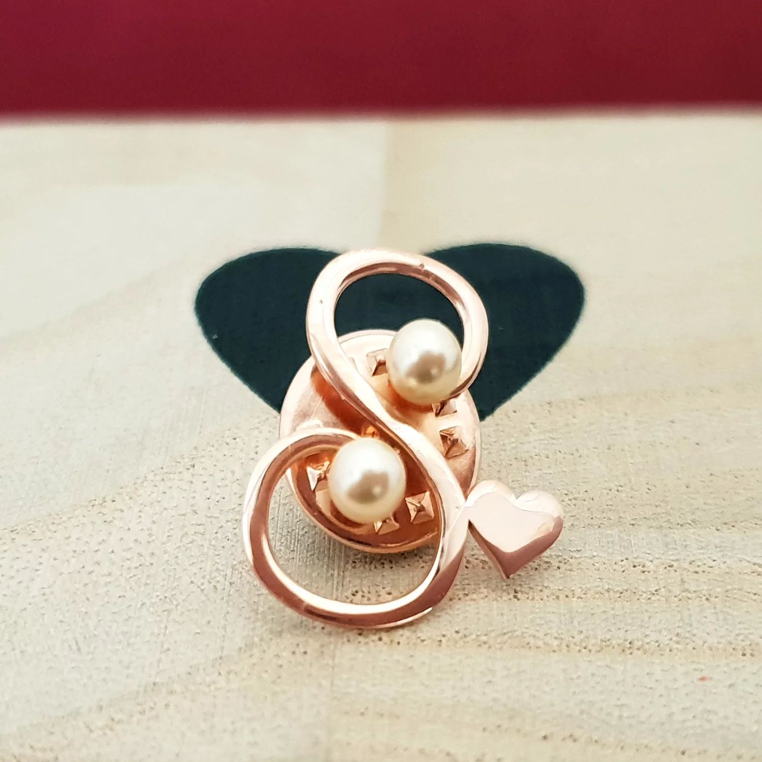 Brosa Litera S - Argint 925 placat cu Aur 14K - perle Swarovski