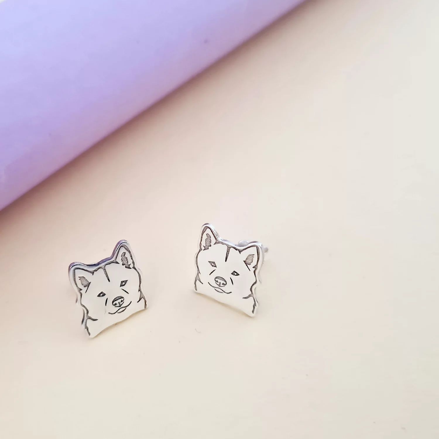 Cercei Akita Japonez - Argint 925, surub