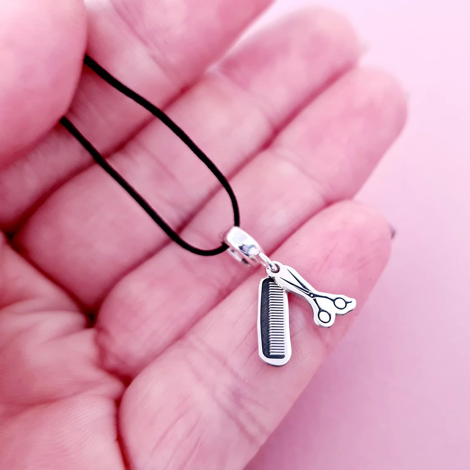 Charm foarfeca si pieptene - Argint 925
