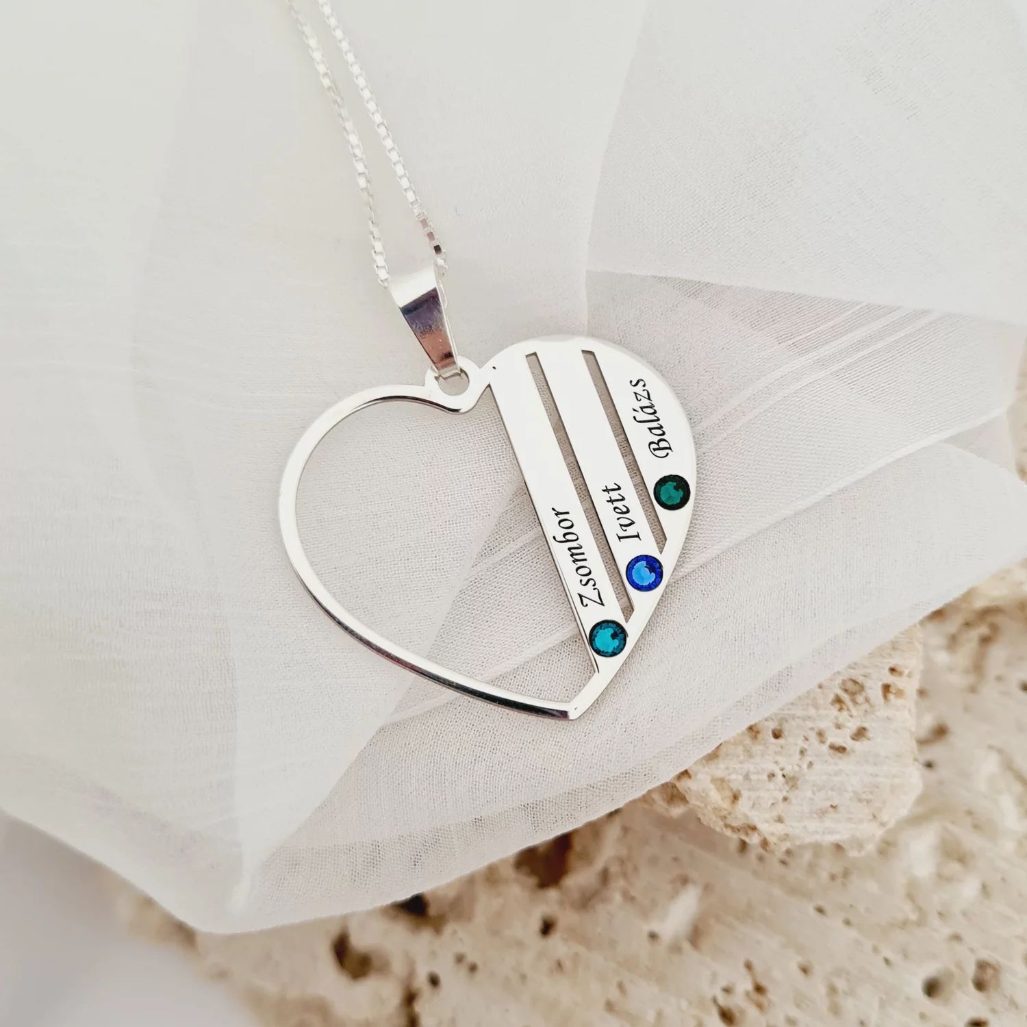 Lantisor Inima familiei - 3 nume si cristale Swarovski - Argint 925