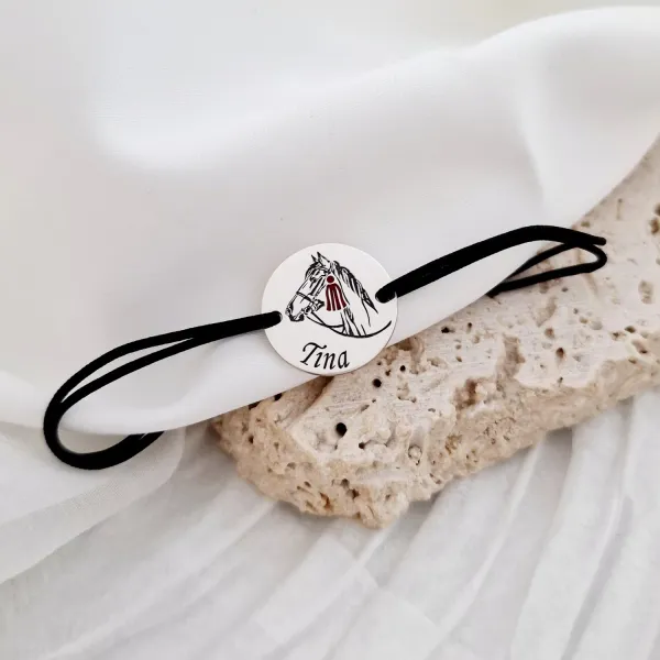 Bratara personalizata - Cal cu ciucure rosu - Argint 925 - Snur reglabil