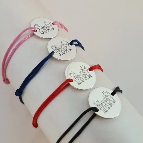 Set 4 bratari personalizate - Familie 4 membri - Banuti 15 mm - Argint 925 - snur reglabil