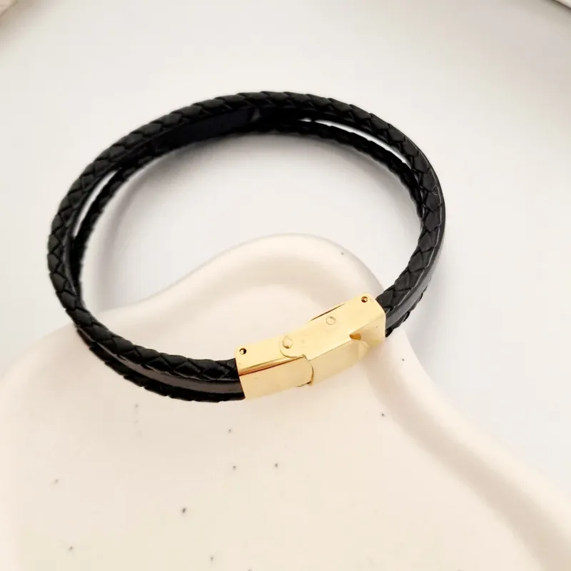 Bratara barbateasca cu 3 straturi de piele naturala neagra - Placuta cu gravura personalizata - Argint 925 placat cu Aur Galben 18K - Inchizatoare clips inox picture - 3