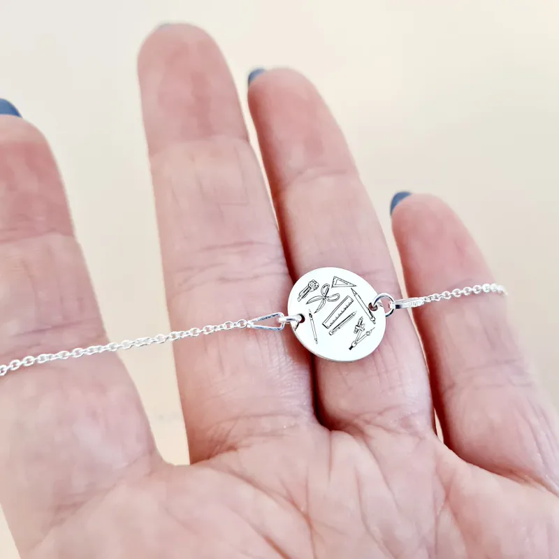 Bratara personalizata cu simbol materie scoala - Tehnologie - Banut de 15 mm cu lantisor - Argint 925 picture - 5