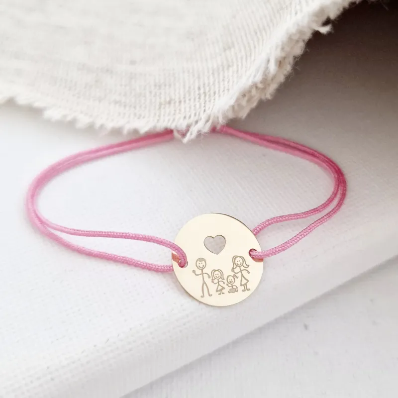 Bratara personalizata - Happy family - Banut 15 mm cu inima decupata - Aur Galben 14K - snur reglabil picture - 3