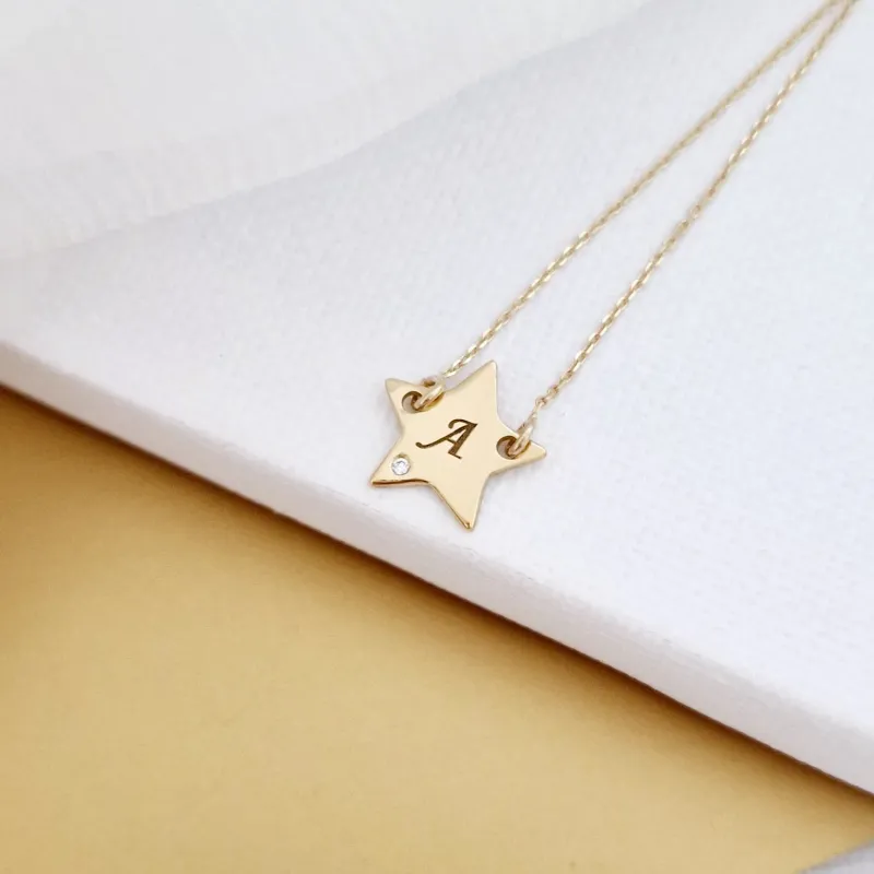Lantisor personalizat cu Diamant natural - Steluta 12 mm - Aur Galben 14K picture - 3