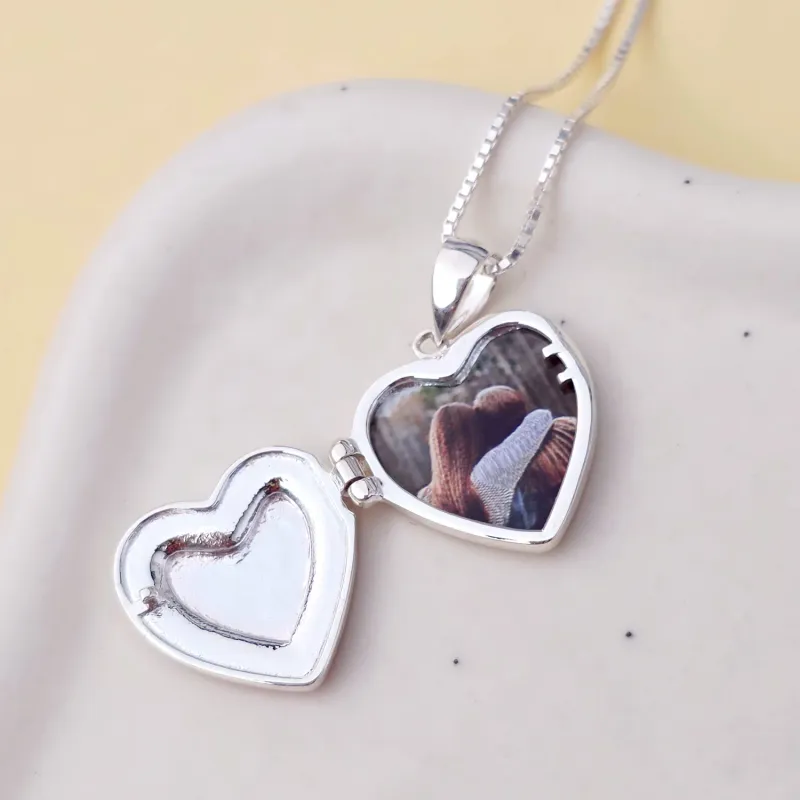 Medalion Amintiri in inima - Locket cu poze in interior - Argint 925 si email rosu picture - 8