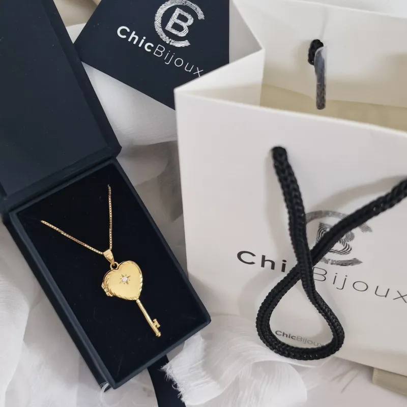Medalion Cheia iubirii - Locket cu poze in interior - Argint 925 placat cu Aur Galben 18K si cristal Zirconia picture - 12