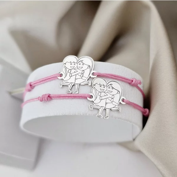 Set 2 bratari personalizate - Model decupat - 2 fete/surori/prietene imbratisate - Argint 925 - snur reglabil