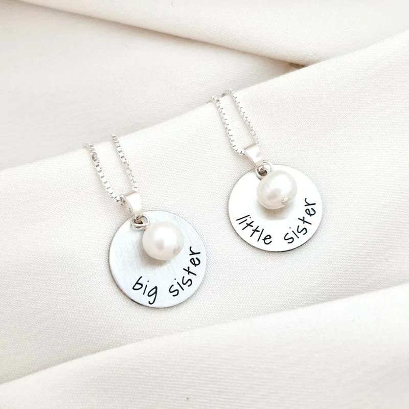 Set 2 lantisoare – Big & Little Sister – Argint 925 si charm picatura de Perla picture - 3
