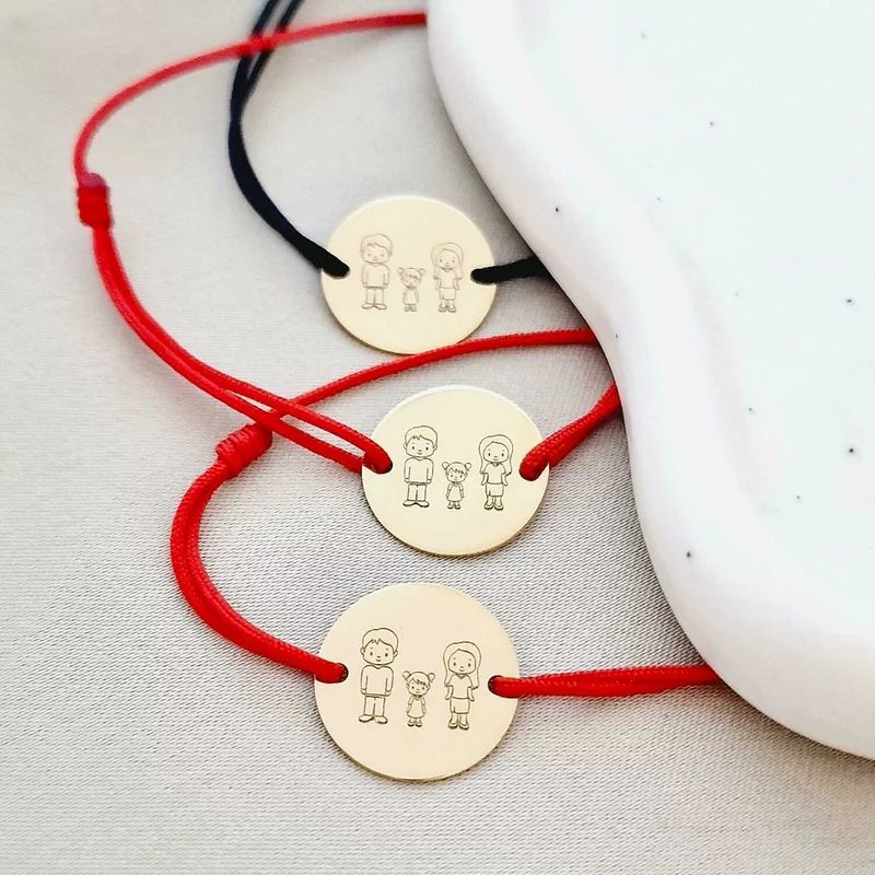 Set 3 bratari personalizate - Familie 3 membri - Banuti 15 mm - Argint 925 placat cu Aur Galben 18K  - snur reglabil picture - 2