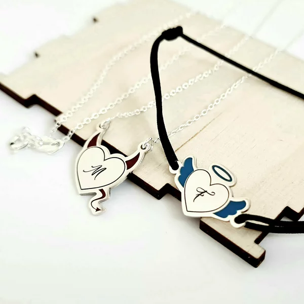 Set lantisor si bratara decorate cu email colorat - Model inger si demon - Argint 925