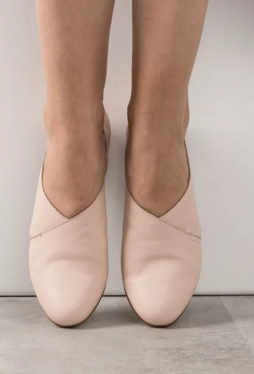 Pantofi nude din piele naturala Ava