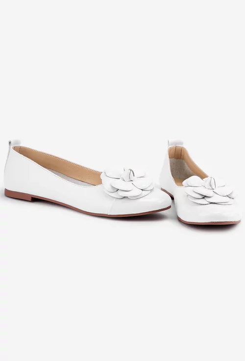 Balerini dama albi din piele cu ornament floare