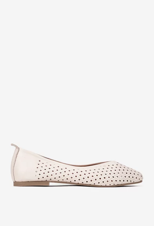 Balerini dama bej deschis din piele naturala perforata