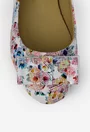 Balerini dama din piele alba cu imprimeu multicolor si funda