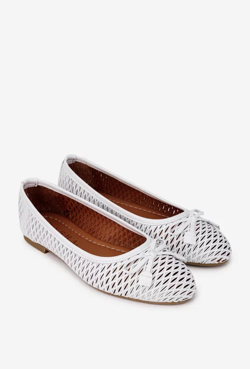 Balerini dama din piele alba cu model perforat si funda