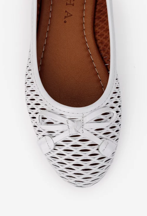 Balerini dama din piele alba cu model perforat si funda