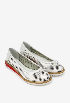 Balerini dama din piele perforata alba cu funda