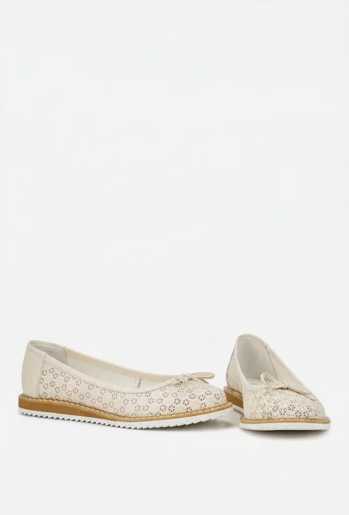 Balerini dama din piele perforata bej deschis cu funda