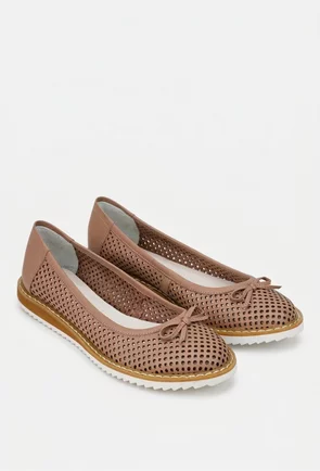Balerini dama din piele perforata taupe cu funda