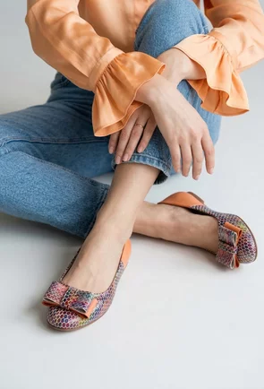 Balerini dama din piele portocalie si multicolora cu funda