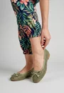 Balerini dama din piele verde cu model perforat si funda