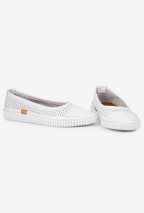 Balerini dama NUR albi din piele cu perforatii