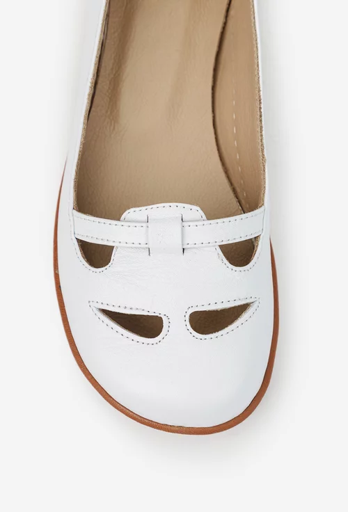 Balerini dama NUR albi din piele naturala cu decupaje