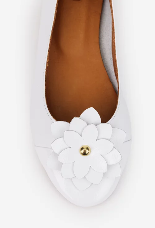 Balerini dama NUR albi din piele naturala cu floare